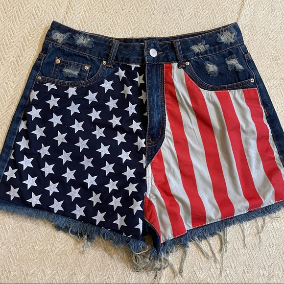 American Flag High Waist Denim Shorts NWT - Picture 2 of 6